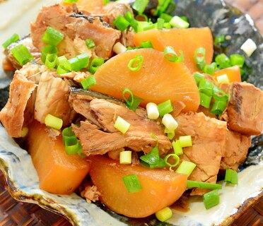 炊飯器で、中まで味が染みてる！ブリ大根